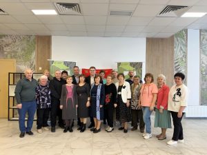 Депутаты муниципального округа Вороново приняли участие в награждении участников волонтерской группы «Творим добро».