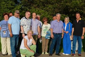 Депутаты приняли участие в еженедельном обходе территории в деревне Маврино