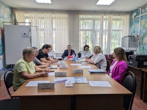 Депутат муниципального округа Вороново                   Г.В. Лушина приняла участие в заседании комиссии.