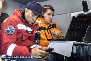 Спасатели нашли потерявшихся грибников
