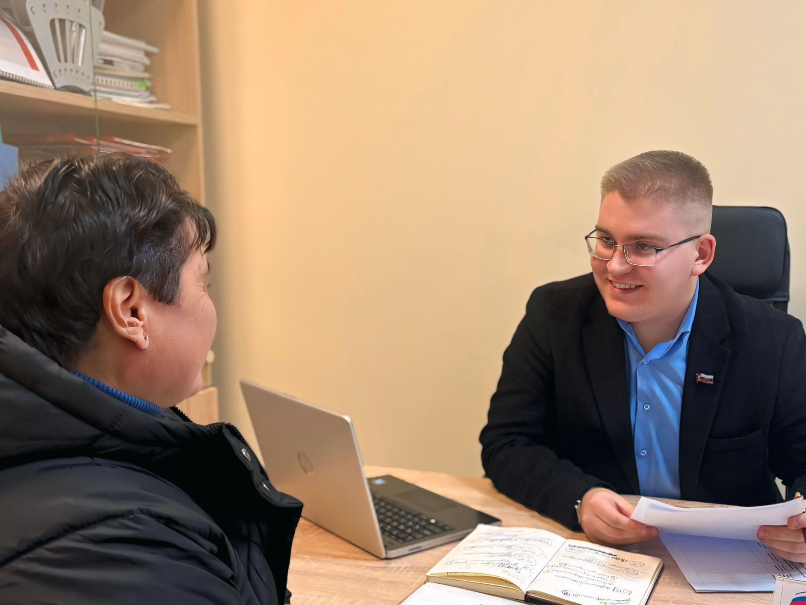 Депутаты Совета депутатов муниципального округа Вороново проводят примы граждан согласно утвержденному графику.