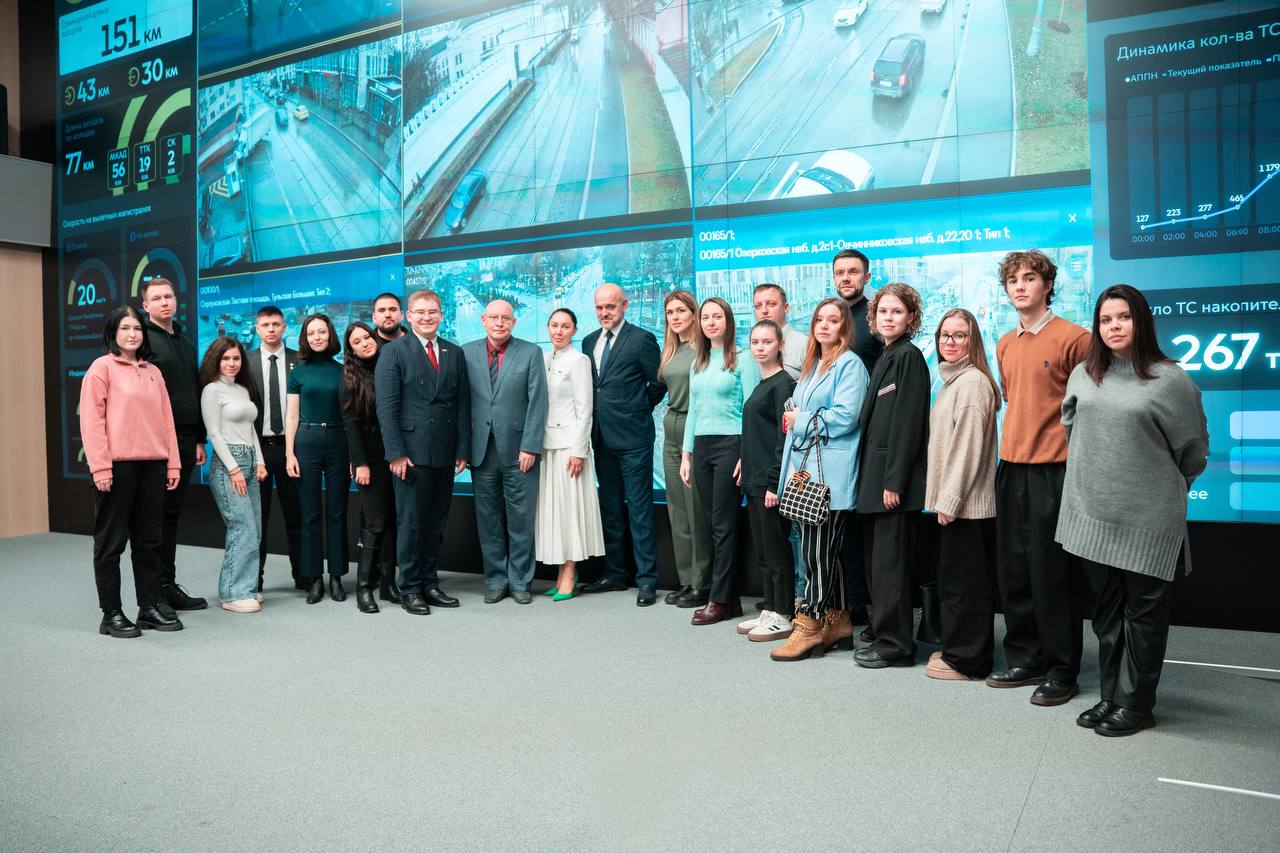 Депутат Совета депутатов муниципального округа Вороново посетил Центр организации дорожного движения Правительства Москвы.