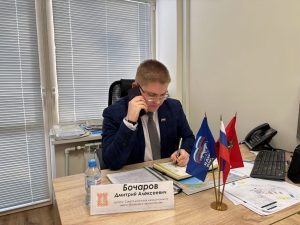 Депутат Совета депутатов МО Вороново провел личный прием граждан по вопросам уборки снега.