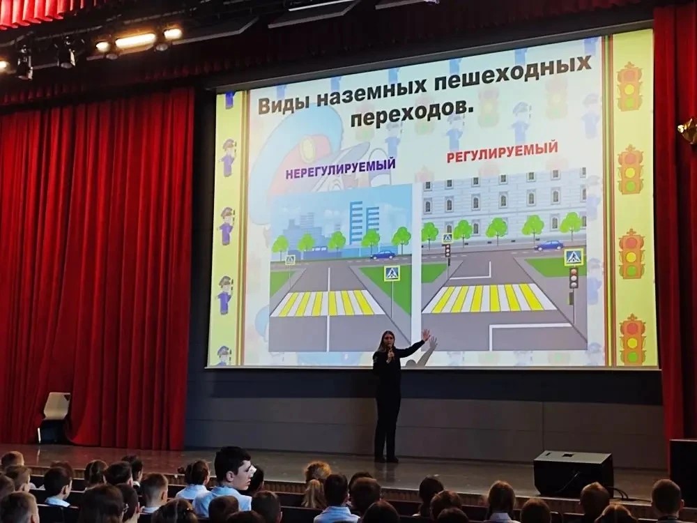 Сотрудники Госавтоинспекции провели профилактические беседы о безопасности дорожного движения в рамках акции «Весенние каникулы».