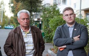 Глава муниципального округа и депутаты приняли участие в обходе территории в посёлке ЛМС